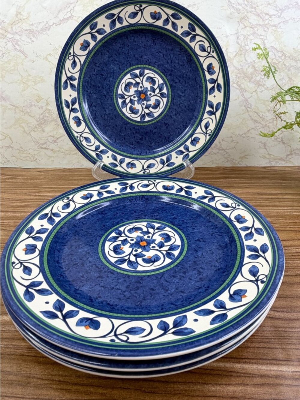 Vtg Pfaltzgraff Orleans Salad Plates Set of 4 Blue Floral Vine Stoneware 8"